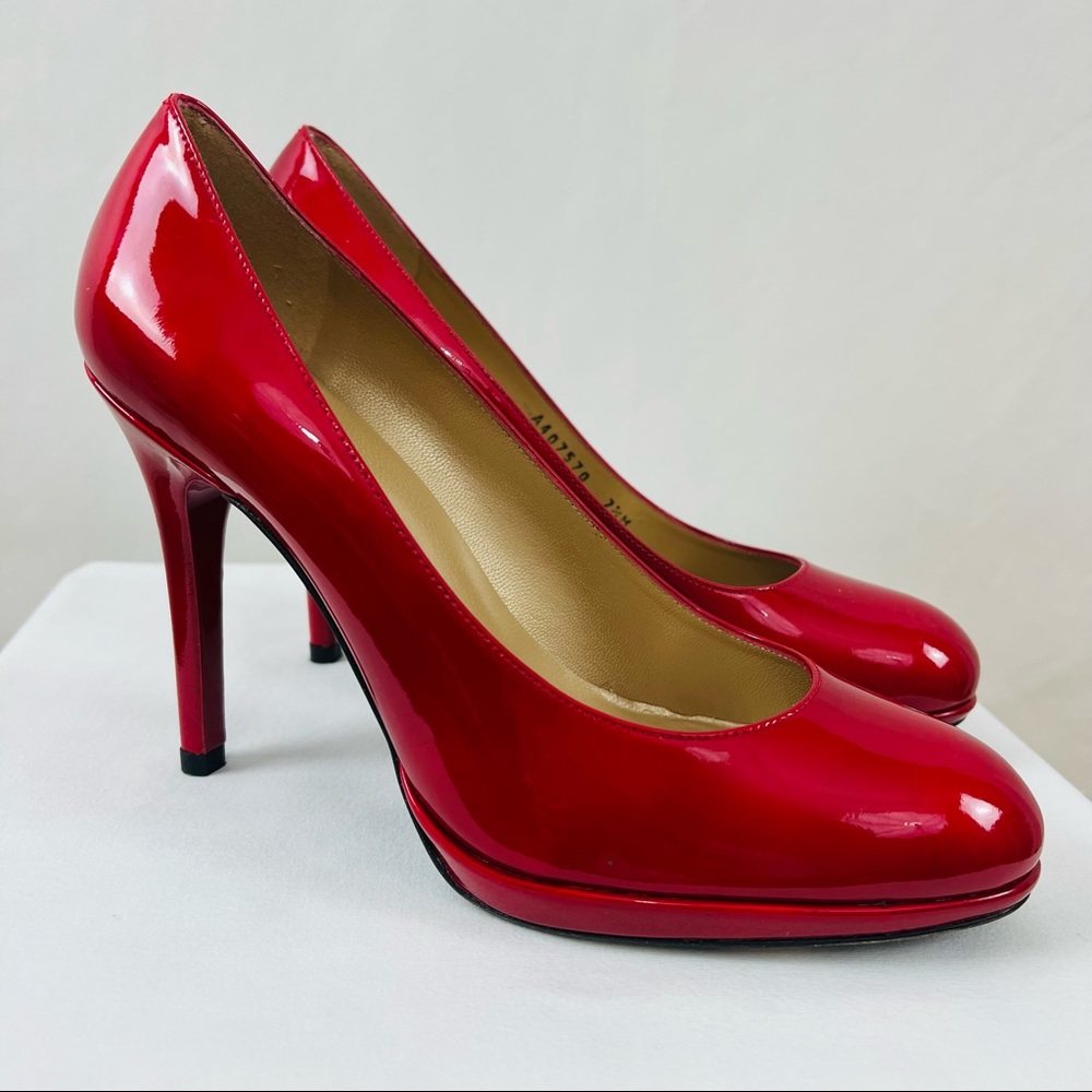 Stuart Weitzman Platswoon Red Patent Leather Pumps
